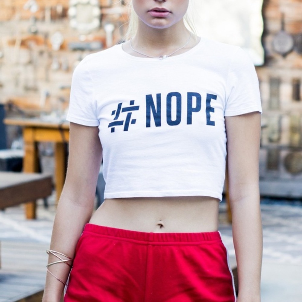 CASUAL DOLLZ Graphic Crop Top - NOPE - Picture 4 of 5